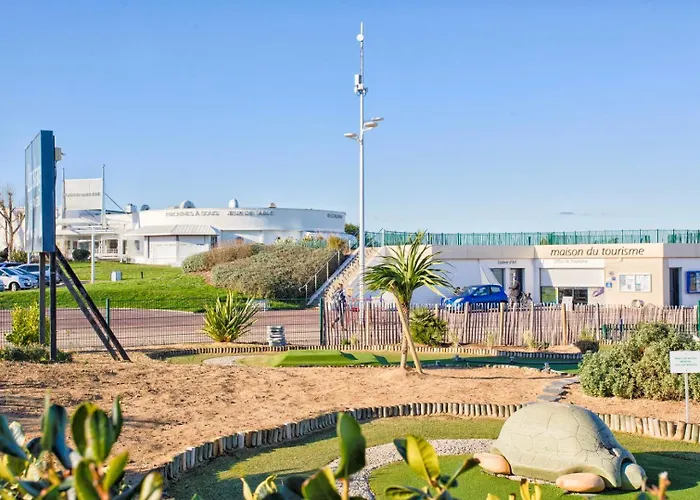 La Casa Nausicaa — Serenity On The Beach